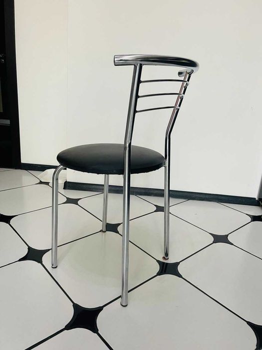 Продам крісла в хорошому стані