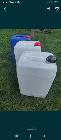 Beczka kanistry na wodę paliwo itp płyny 20-26 litrowe