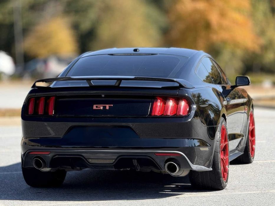 Ford Mustang GT Premium      2016