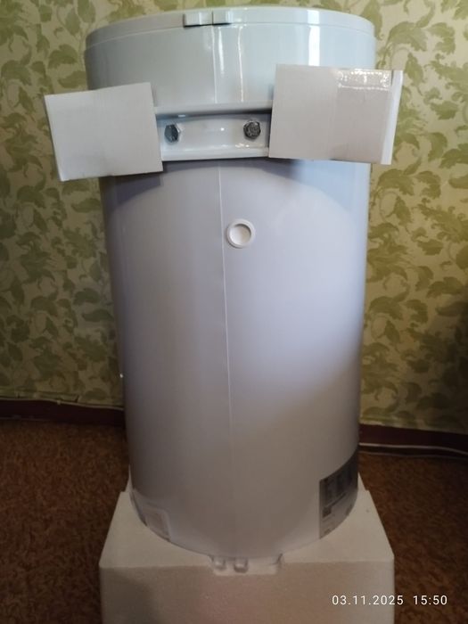 Продам бойлер Bosch Slim 50 л новий