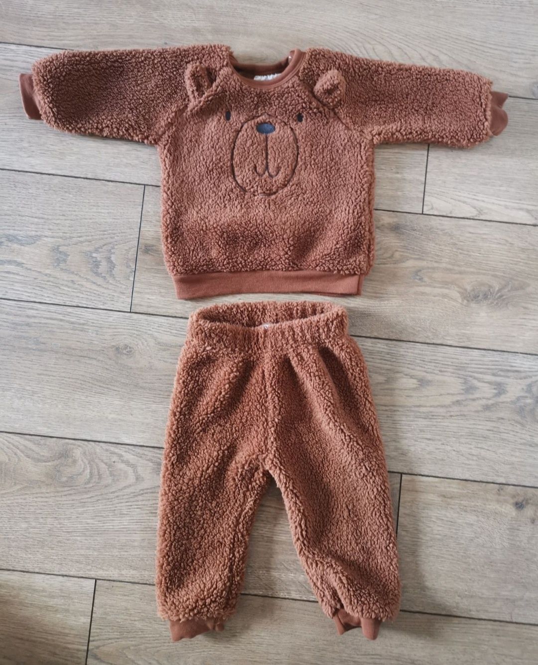 Bluza i spodnie komplet puszyste 74