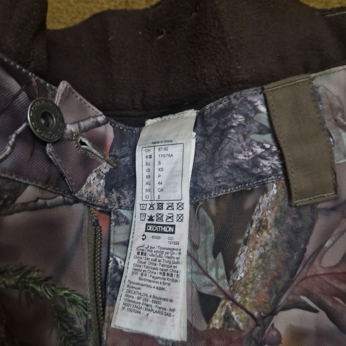 Calças camufladas novas Decathlon