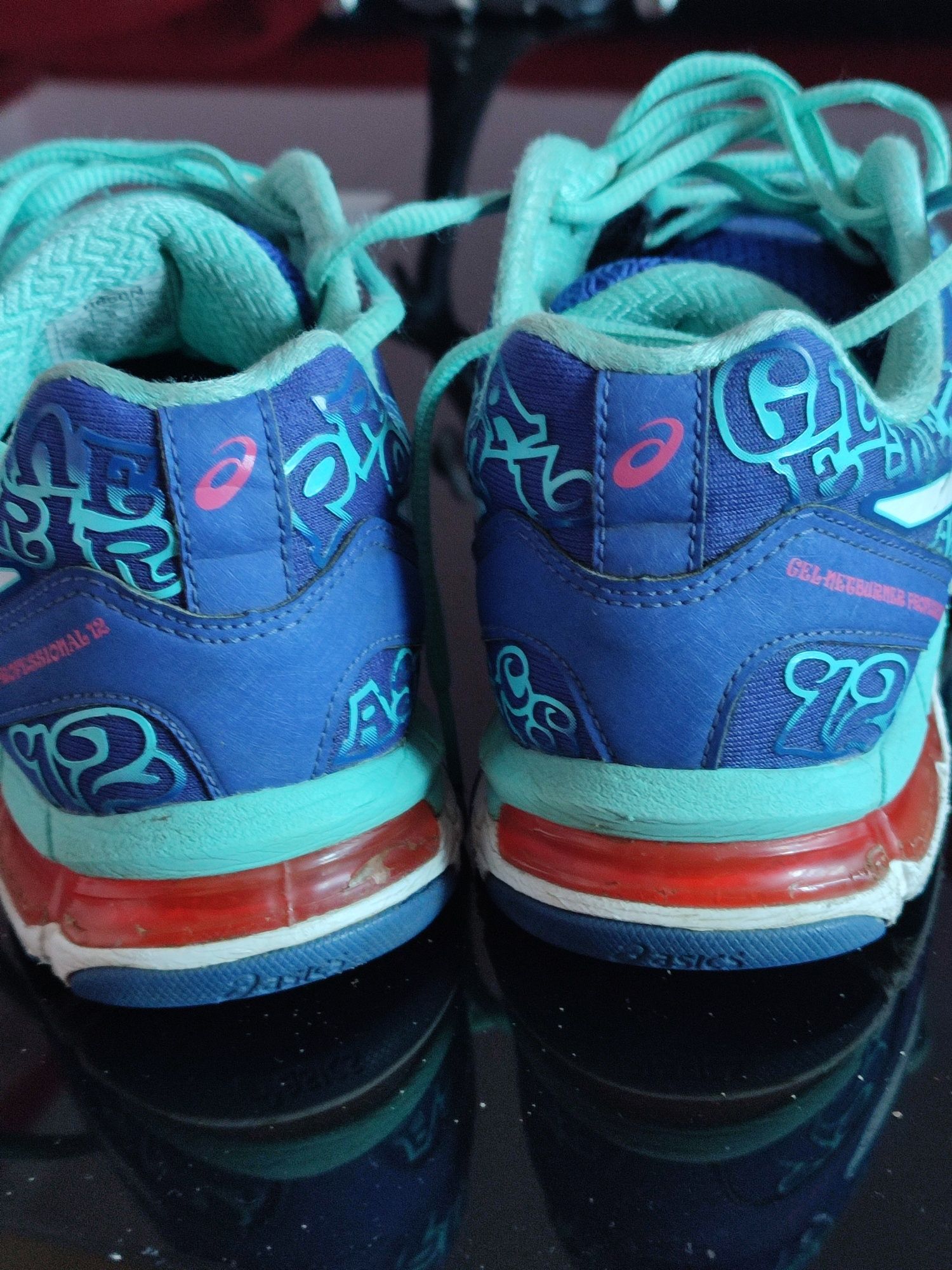 Кросівки Asics 39