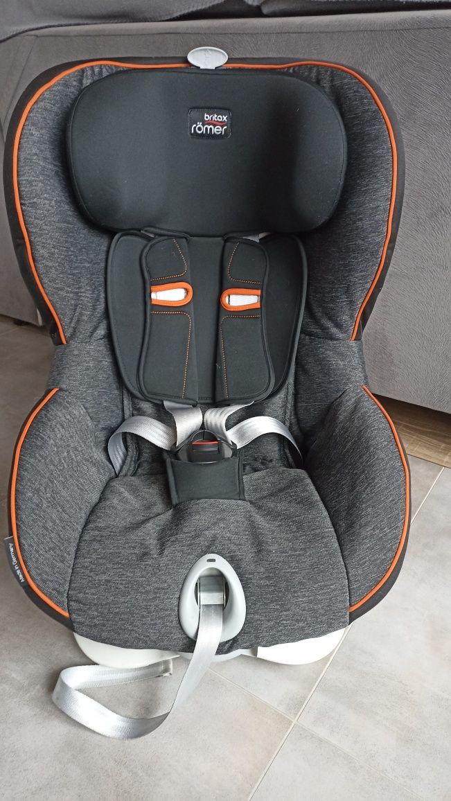 Fotelik samochodowy Britax Romer King II 9-18 kg