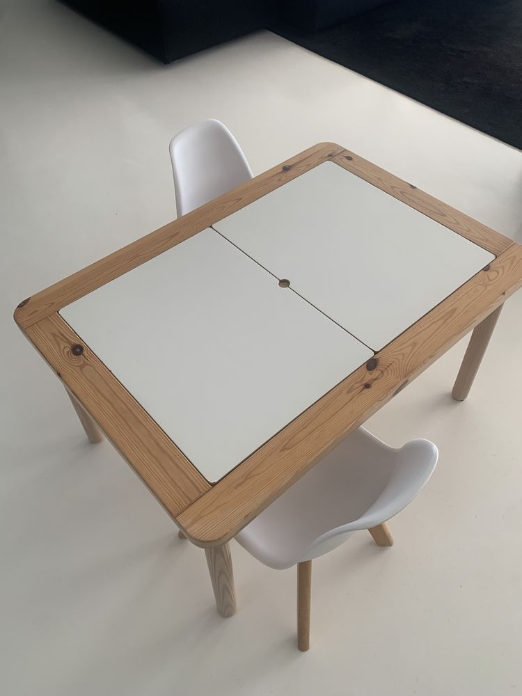 Mesa infantil ikea FLISAT
