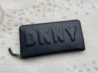 Portfel Damski DKNY - Tilly Lg Zip Around R74QV103 Blk/Gold BGD