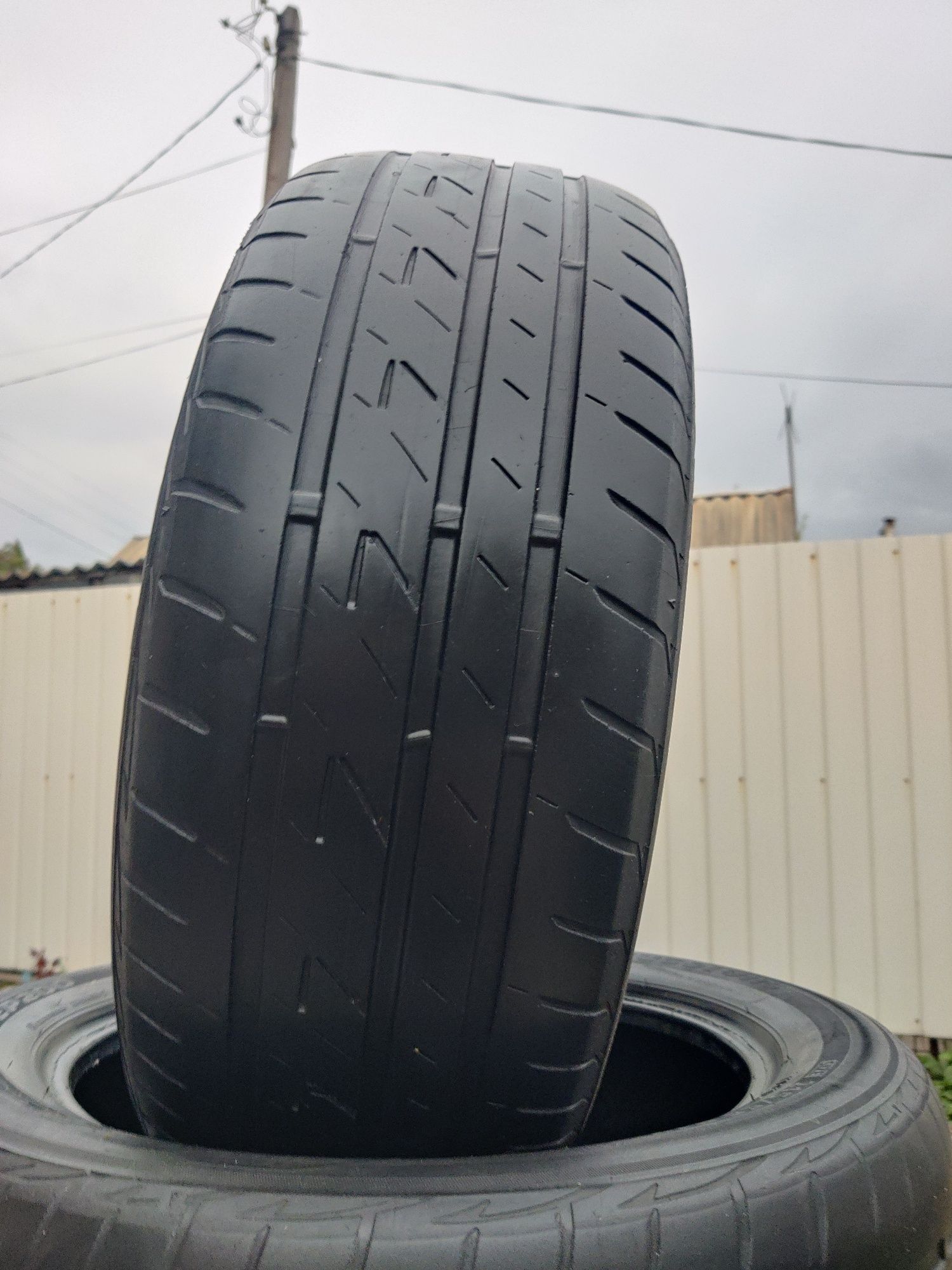 215/55R17 Bridgestone ecopia ep200