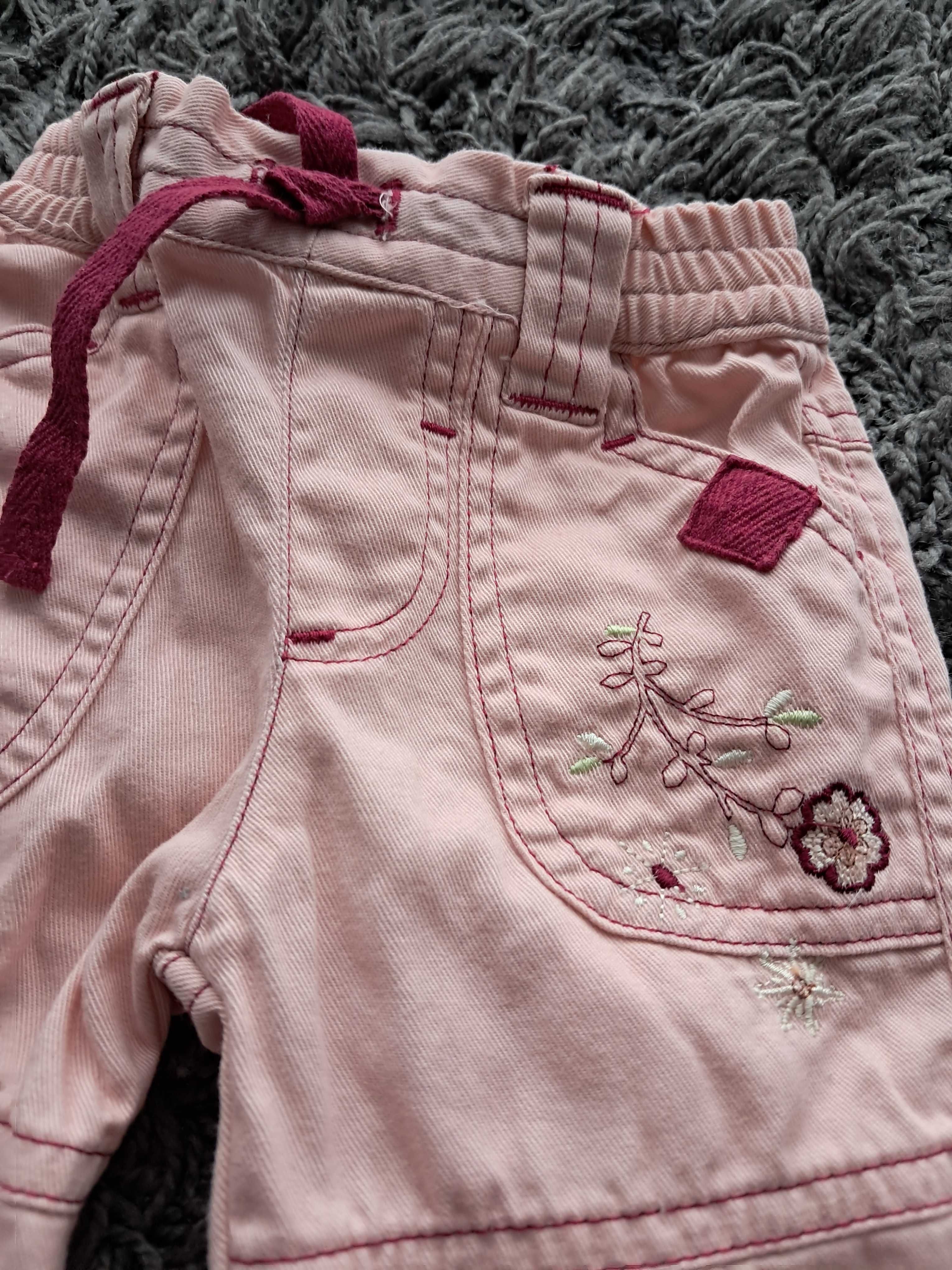 Spodnie niemowlęce dziewczęce kwiatki długie nogawki Tiny Ted