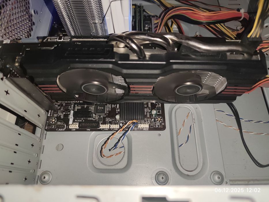 Продам видеокарту gtx 660 2gb