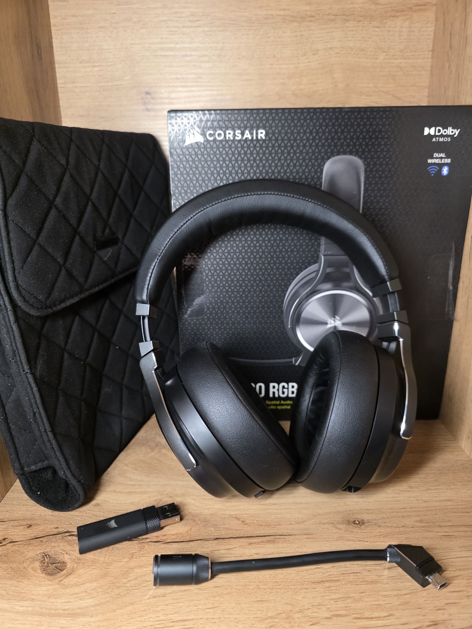 Навушники Corsair Virtuoso RGB Wireless XT