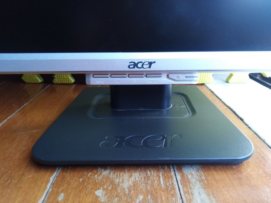 Monitor Acer AL1916 LCD