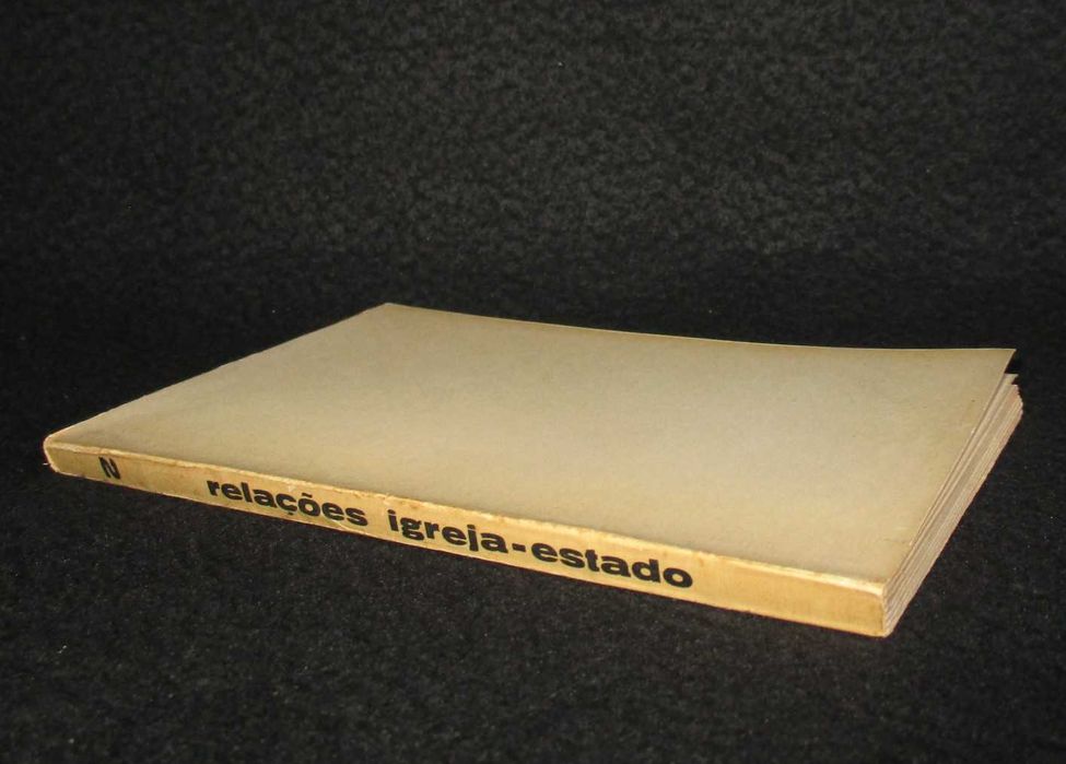 Livro Relações Igreja-Estado Entrevista com o Bispo do Porto