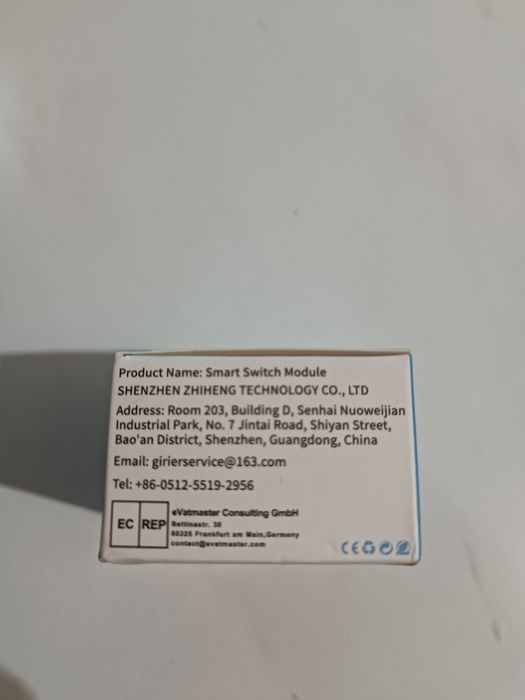 Mini interruptor inteligente sem fio para casa inteligente.