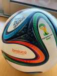 Bola Oficial Adidas Brazuca Mundial 2014 no Brasil