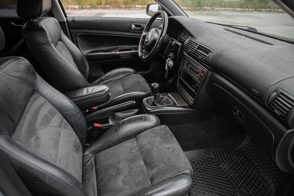 PIEKNY Volkswagen Passat 1.8 Benzyna
