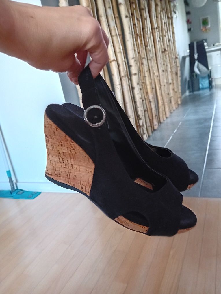 Buty sandaly damskie na koturnie 40