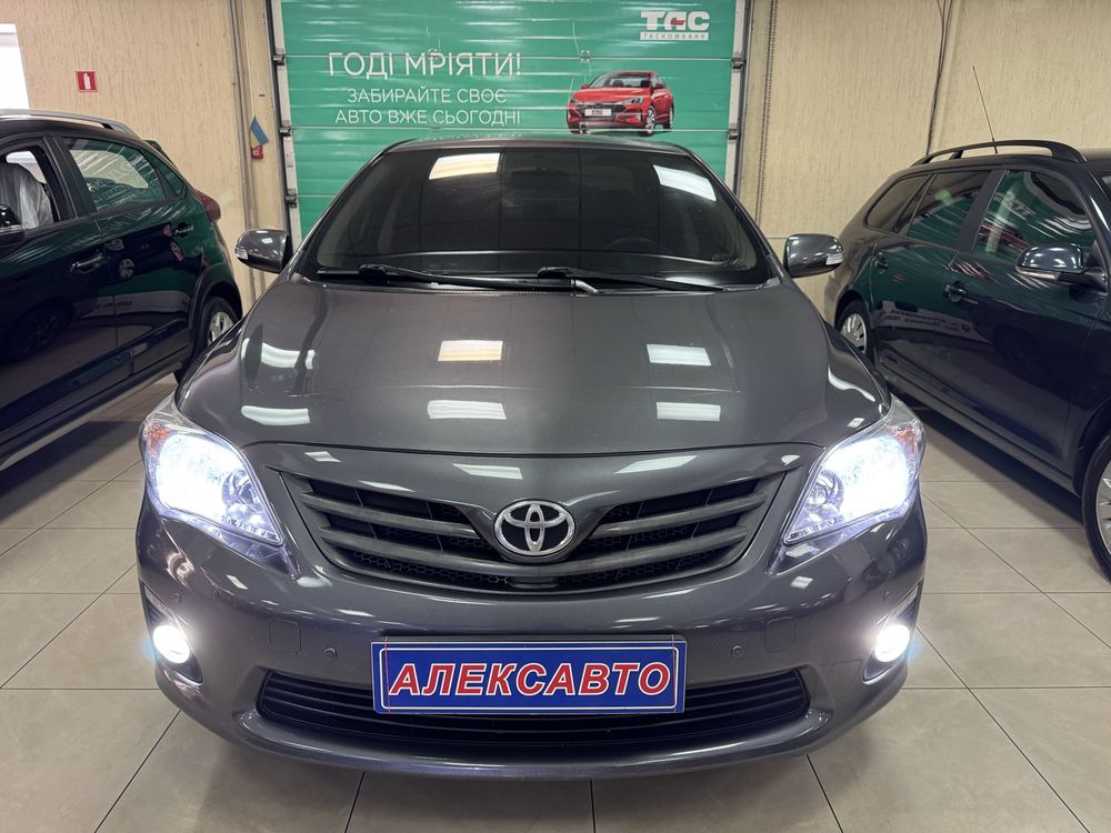 Toyota Corolla 1.6VVT-і 16V 5АКПП 2012 р.в. (124 к.с.)