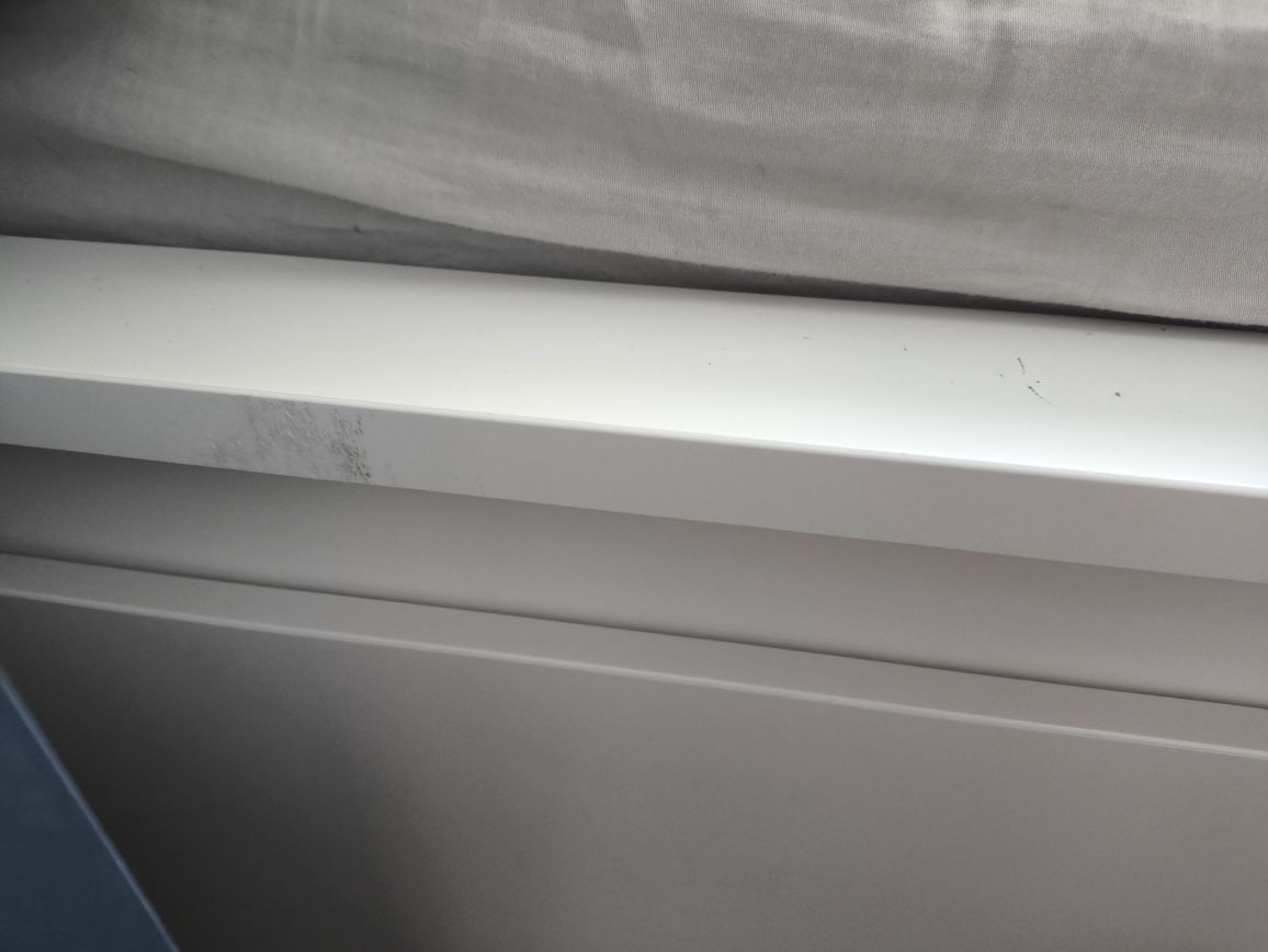 Łóżko Ikea  malm pojemnik 90x200