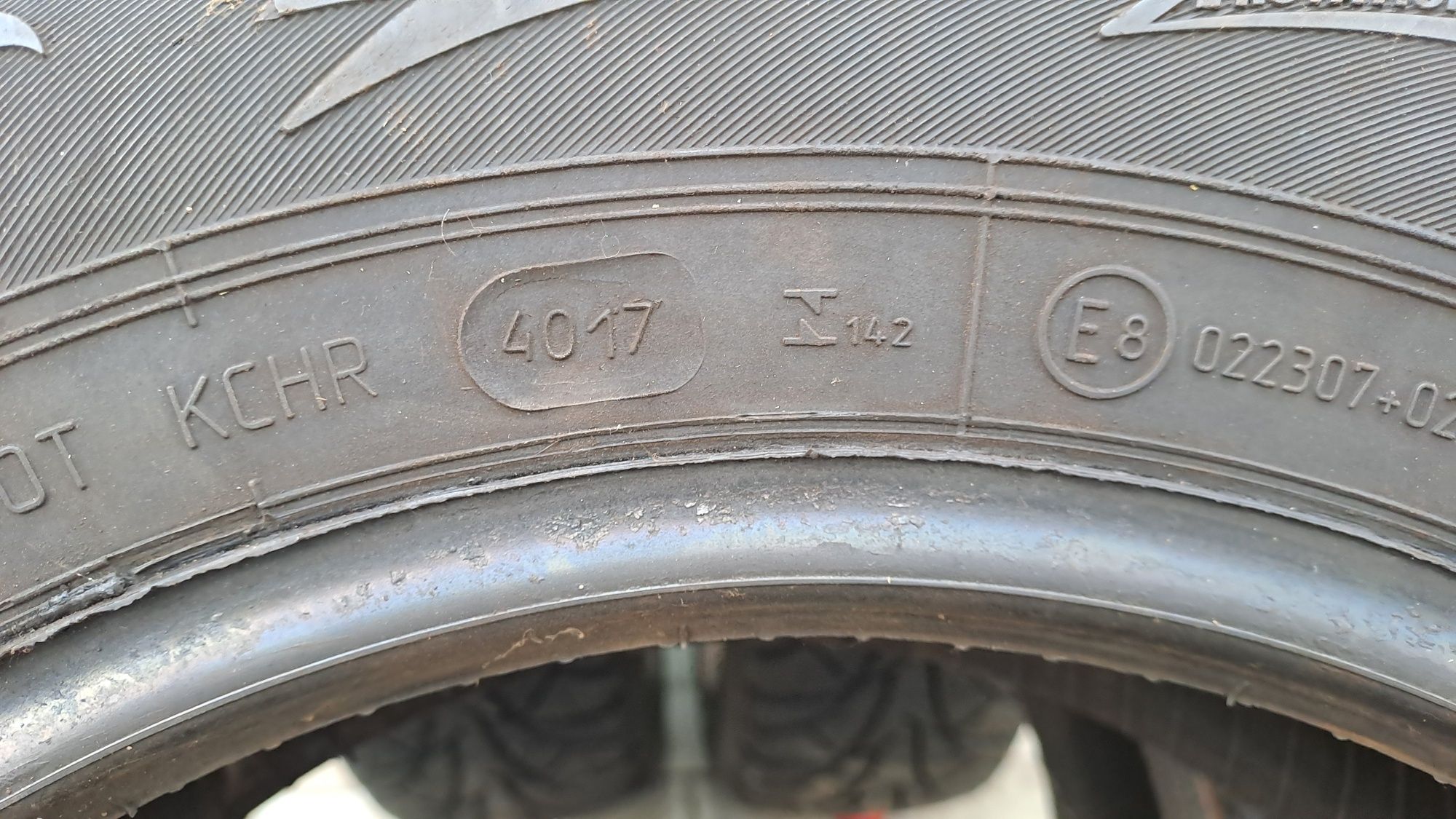 Шини зимові 175 70 R14