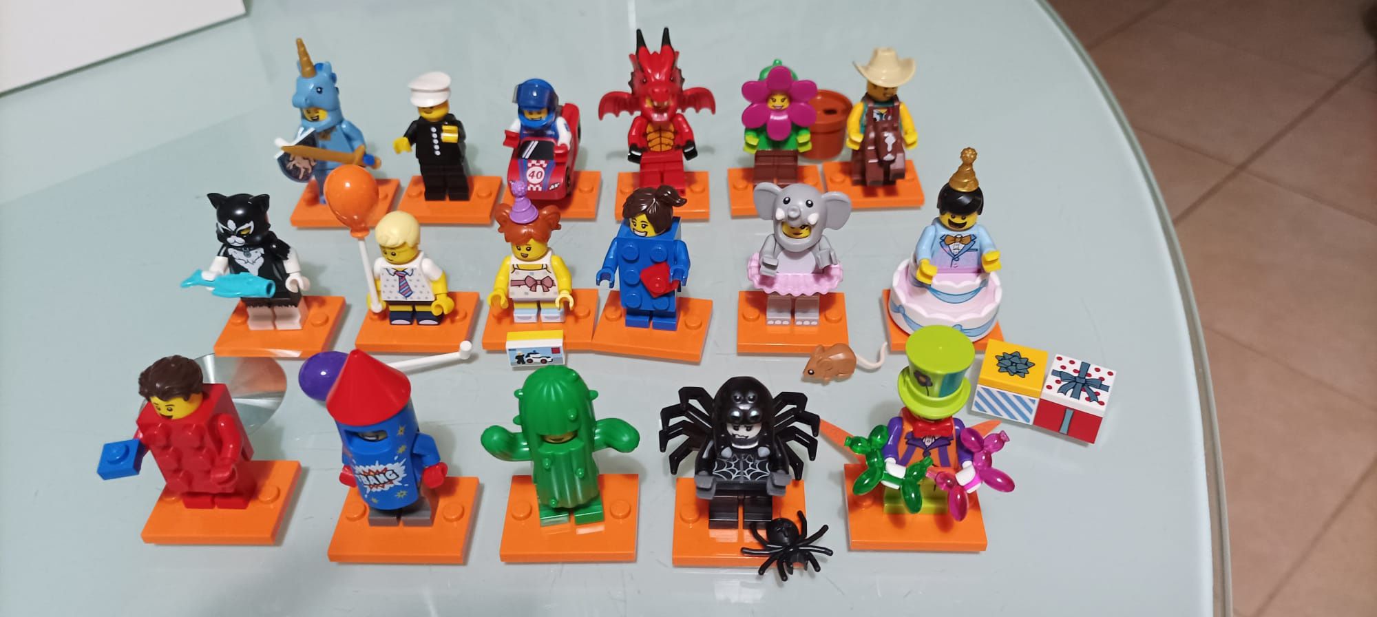 Coleção mini figuras LEGO