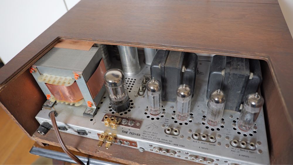 Fisher X-100 świetny stan