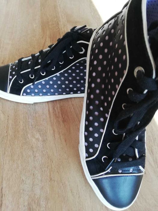 GEOX  skórzane trampki rozmiar 39