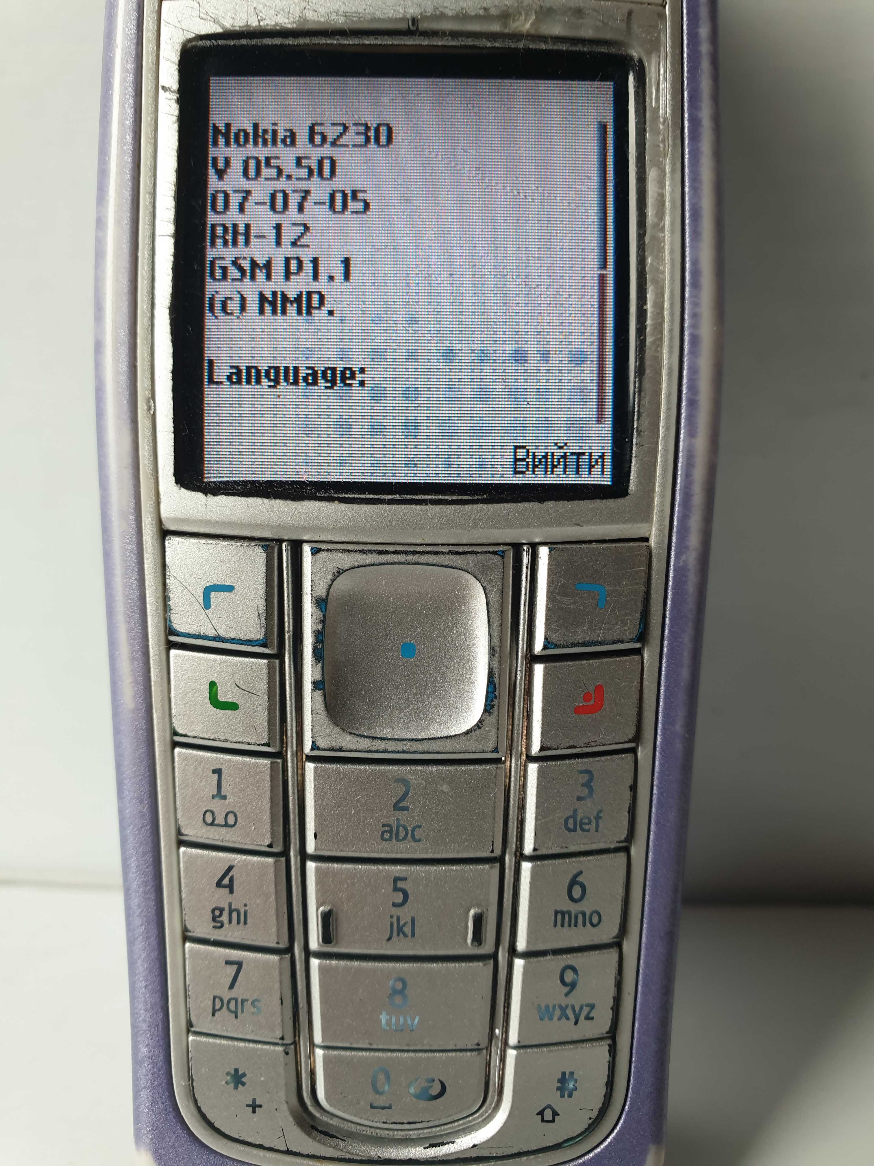 телефон  Nokia 6230