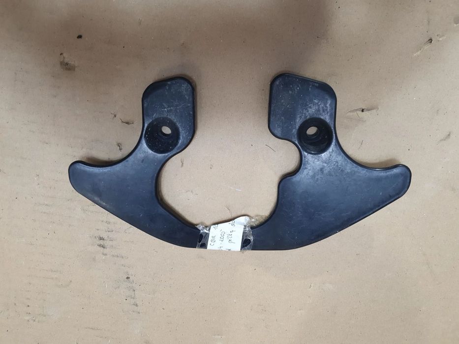 Honda CBR 1000RR Fireblade (2006 - 2007) wypełnienie pod półkę dolną