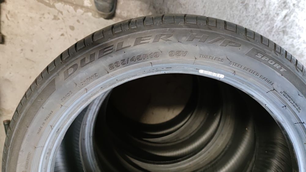 Opony letnie 235/45/19 Bridgestone Dueler RFT run flat j.nowe komplet