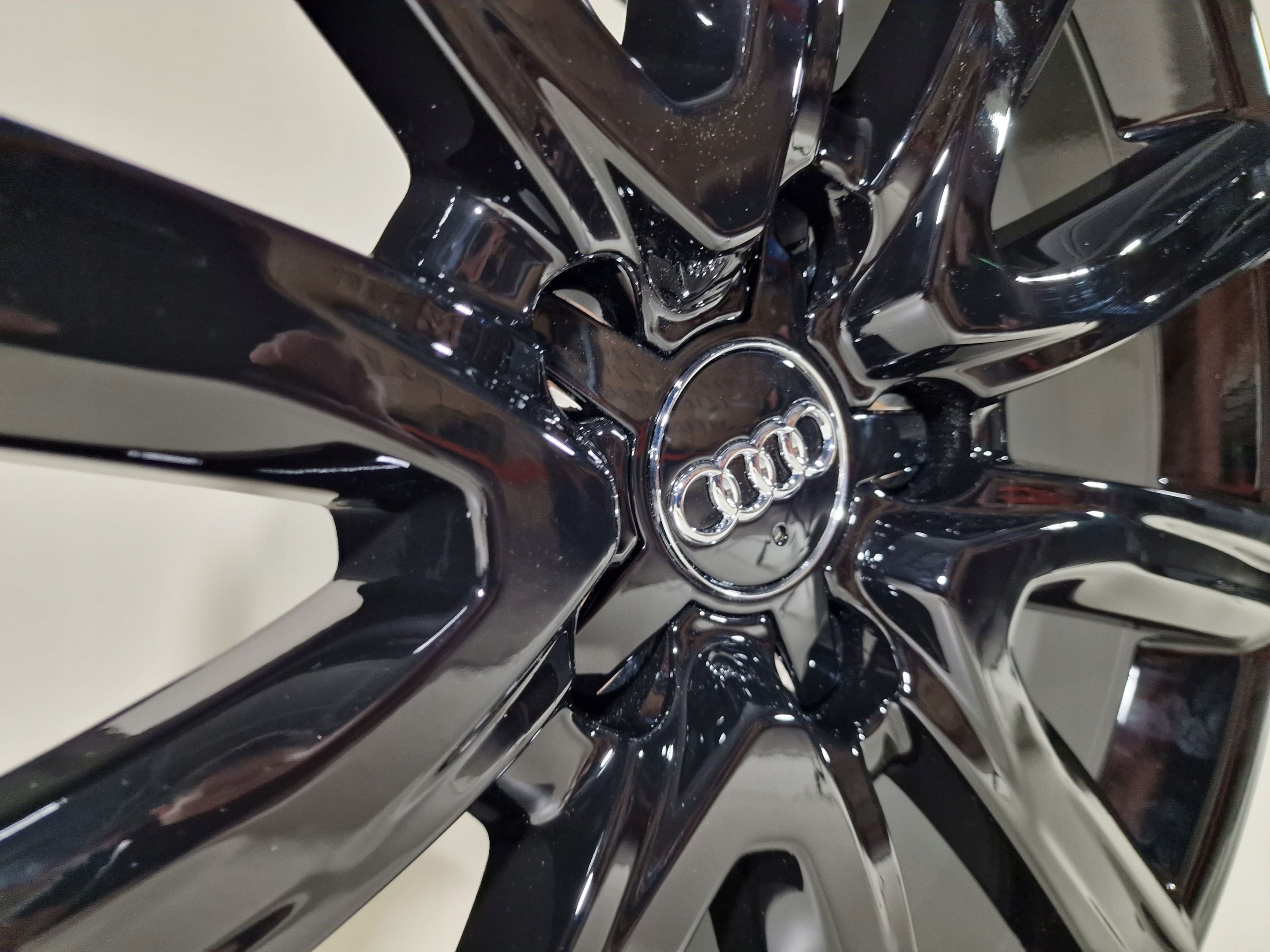 Oryginalne Felgi Audi 18'' A3 A4 A6 A8 Q3 Q5 TT