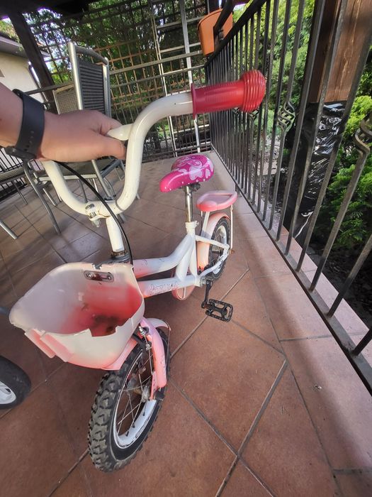 Rower z pedałami i hamulcem