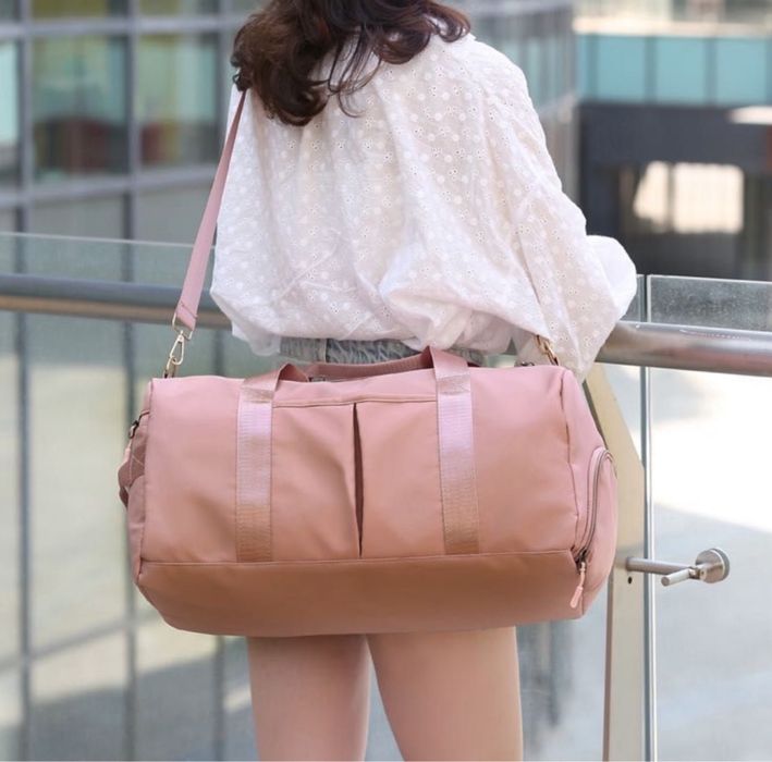 Жіноча/ дорожня сумка для спорту 550 грн