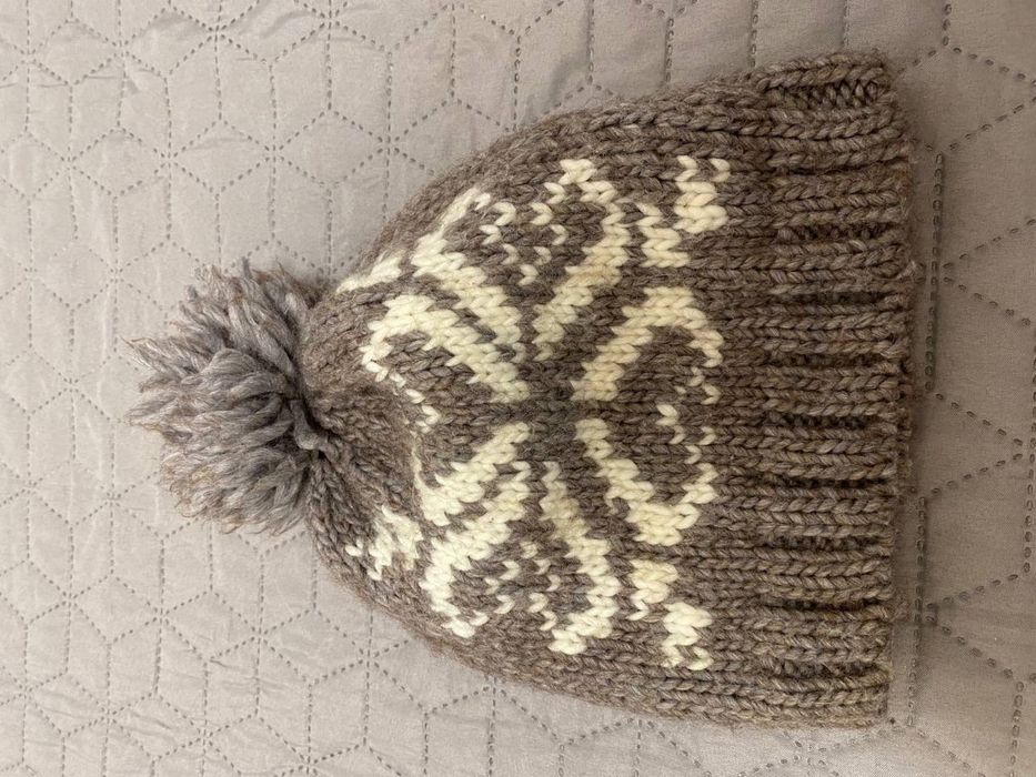 Шапка для дівчинки