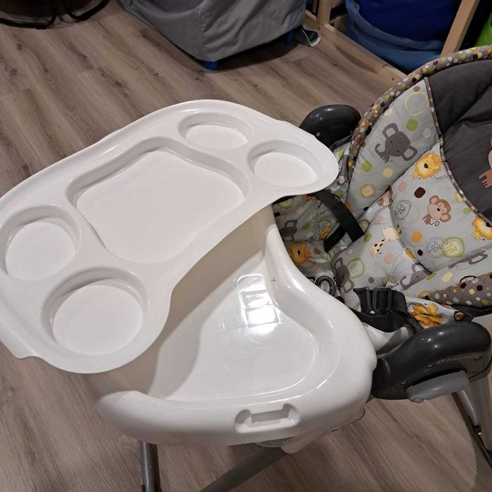 Krzesełko do karmienia Baby Trend – stan bardzo dobry, nowe