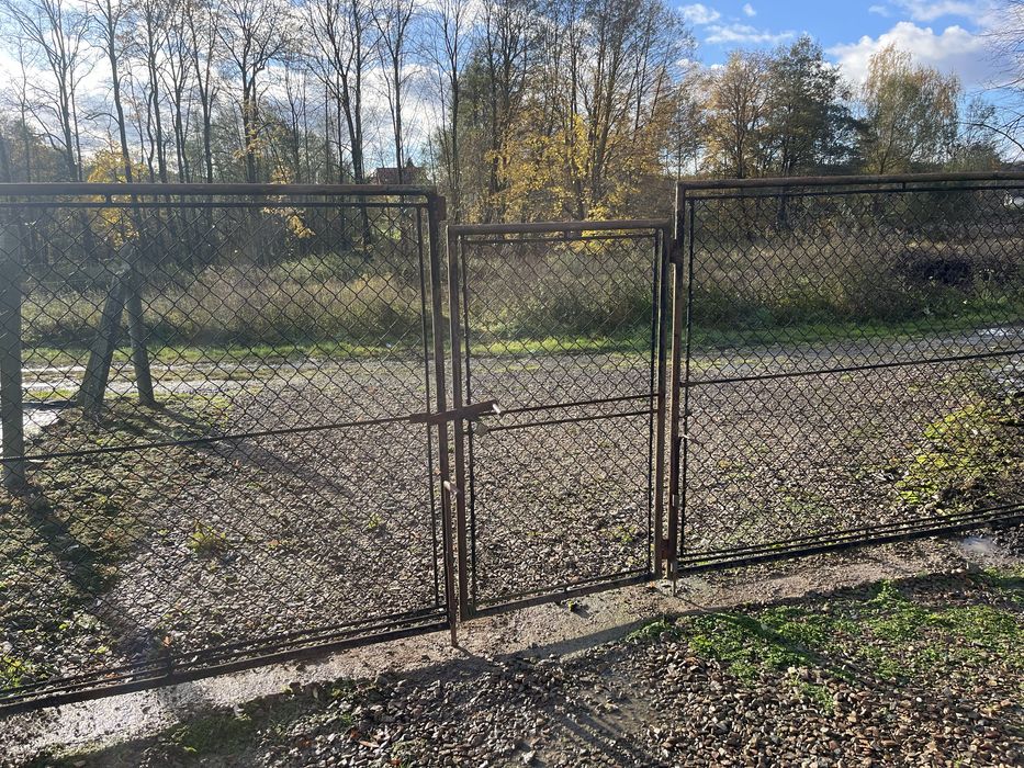 Brama wjazdowa z furtką