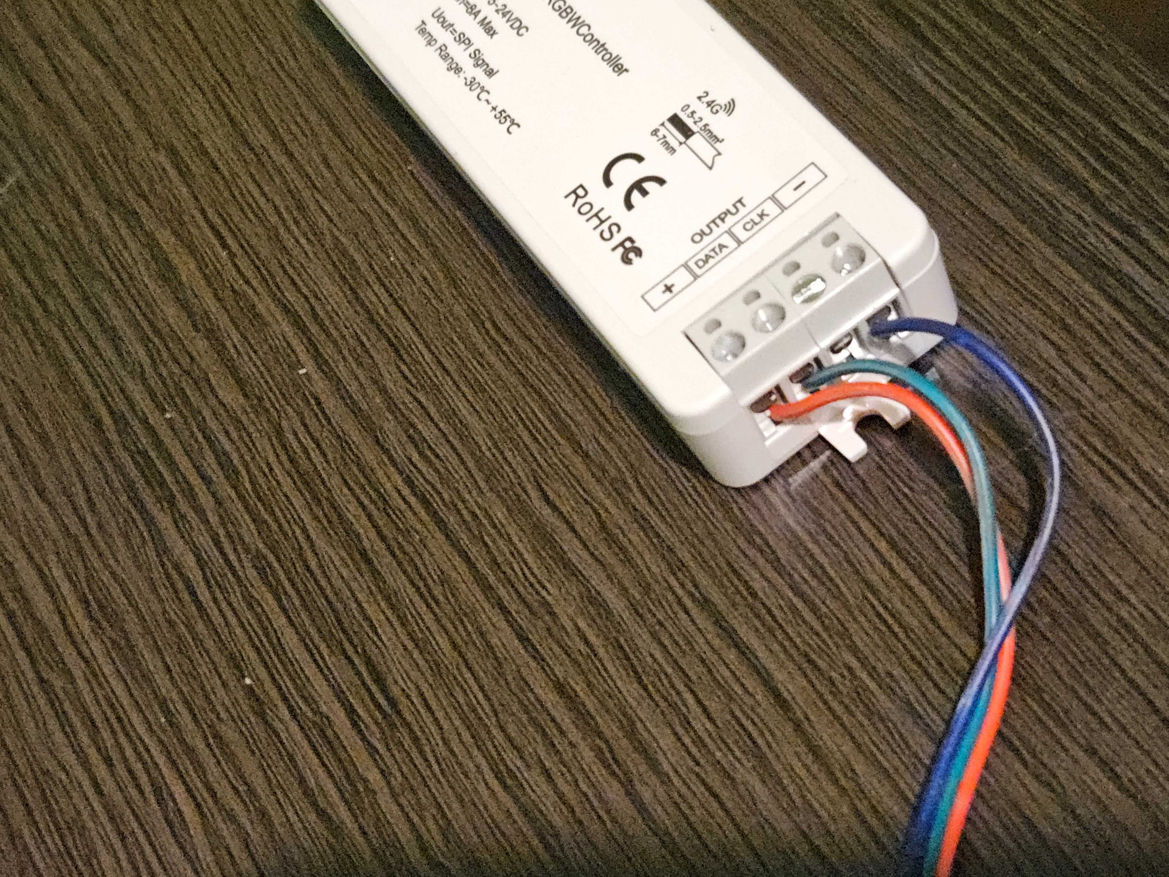 SC Odbiornik LED SPI RGB RGBW do taśm cyfrowych 8A 5-24V DC 2.4GHz