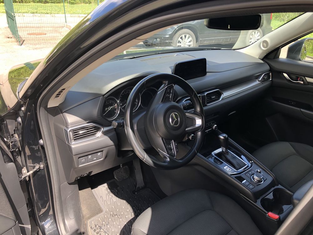 Mazda cx 5 , 2.0 , 2019 г.в официал