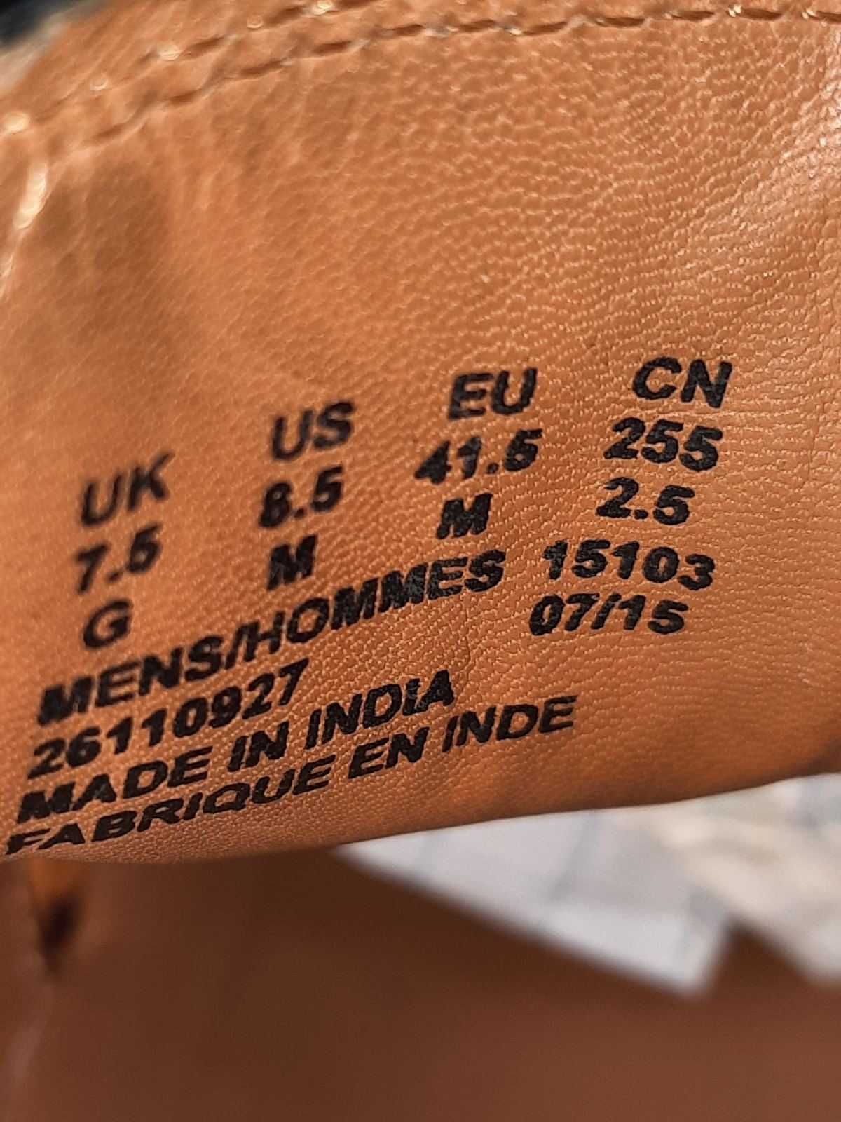 Черные демисезонные ботинки челси Clarks. Размер- 41,5, 27см