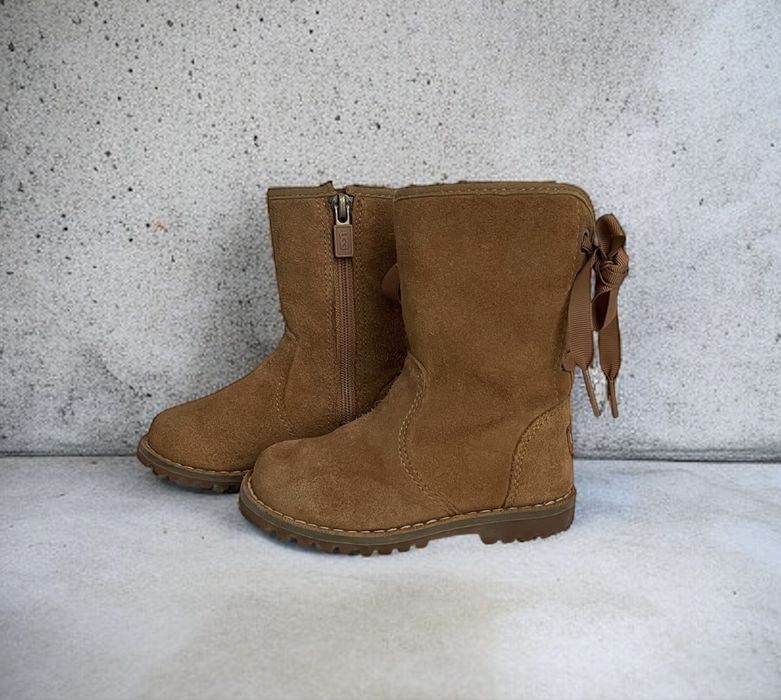 Демісезонні чоботи UGG для дівчинки