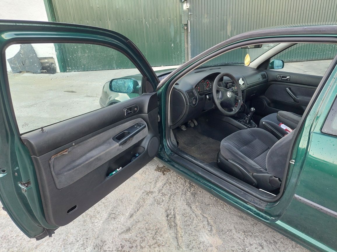 Golf 4 / ano 03/1999