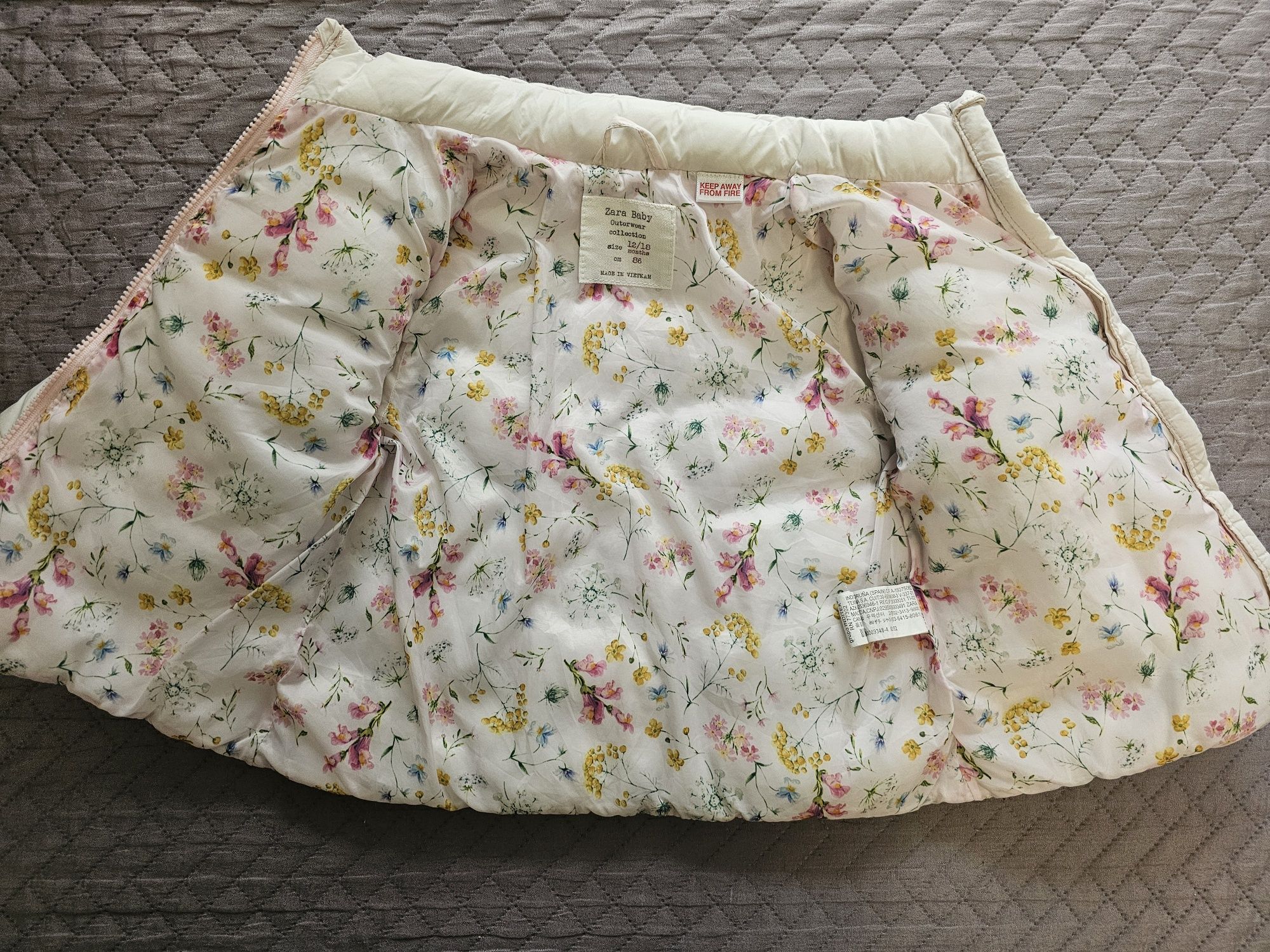 Kurtka pikowana przejściowa Zara Baby rozm. 86