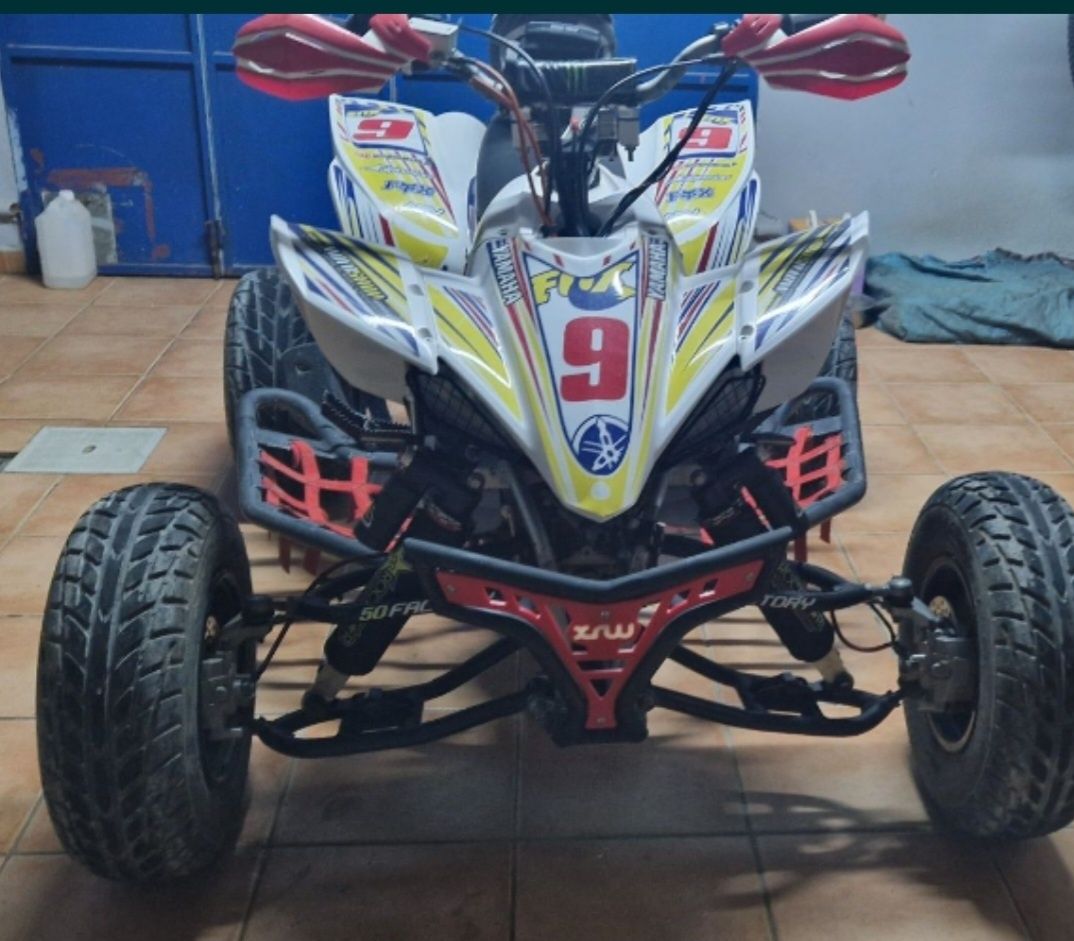 Moto 4 yfz450 matriculada 6000 Negocialvel