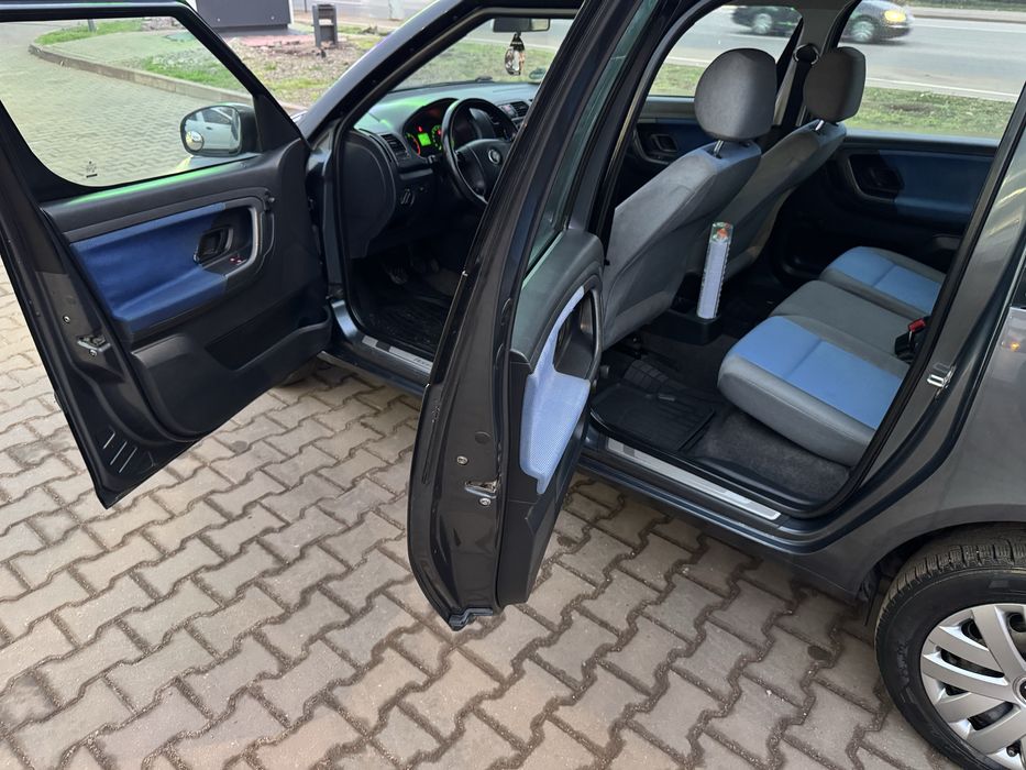 Шкода Roomster 2007 год,В Хорошем Состоянии!