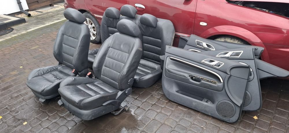 Skóra fotele Skoda Superb 1