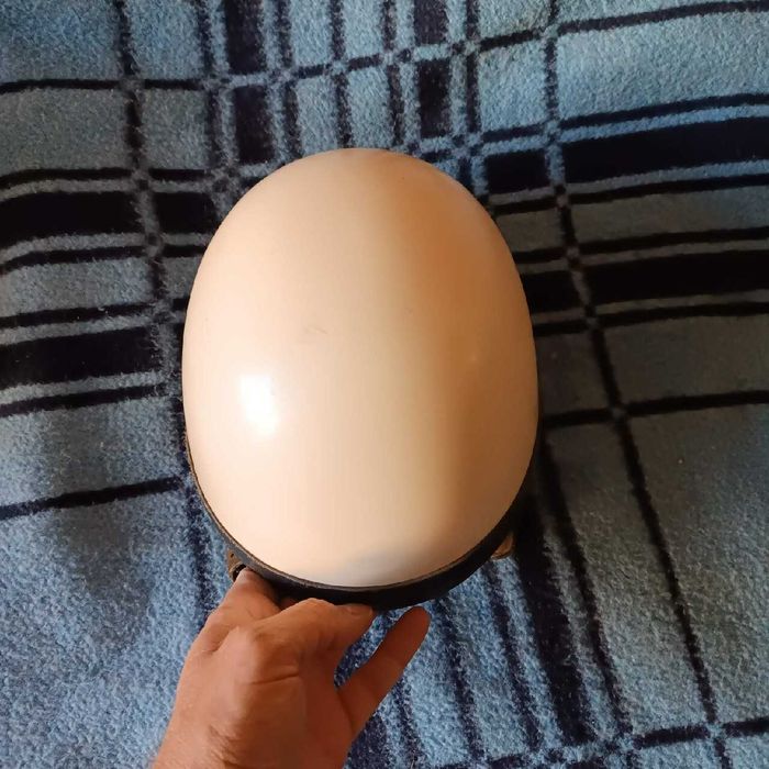 Kask Orzeszek z epoki PRL-u