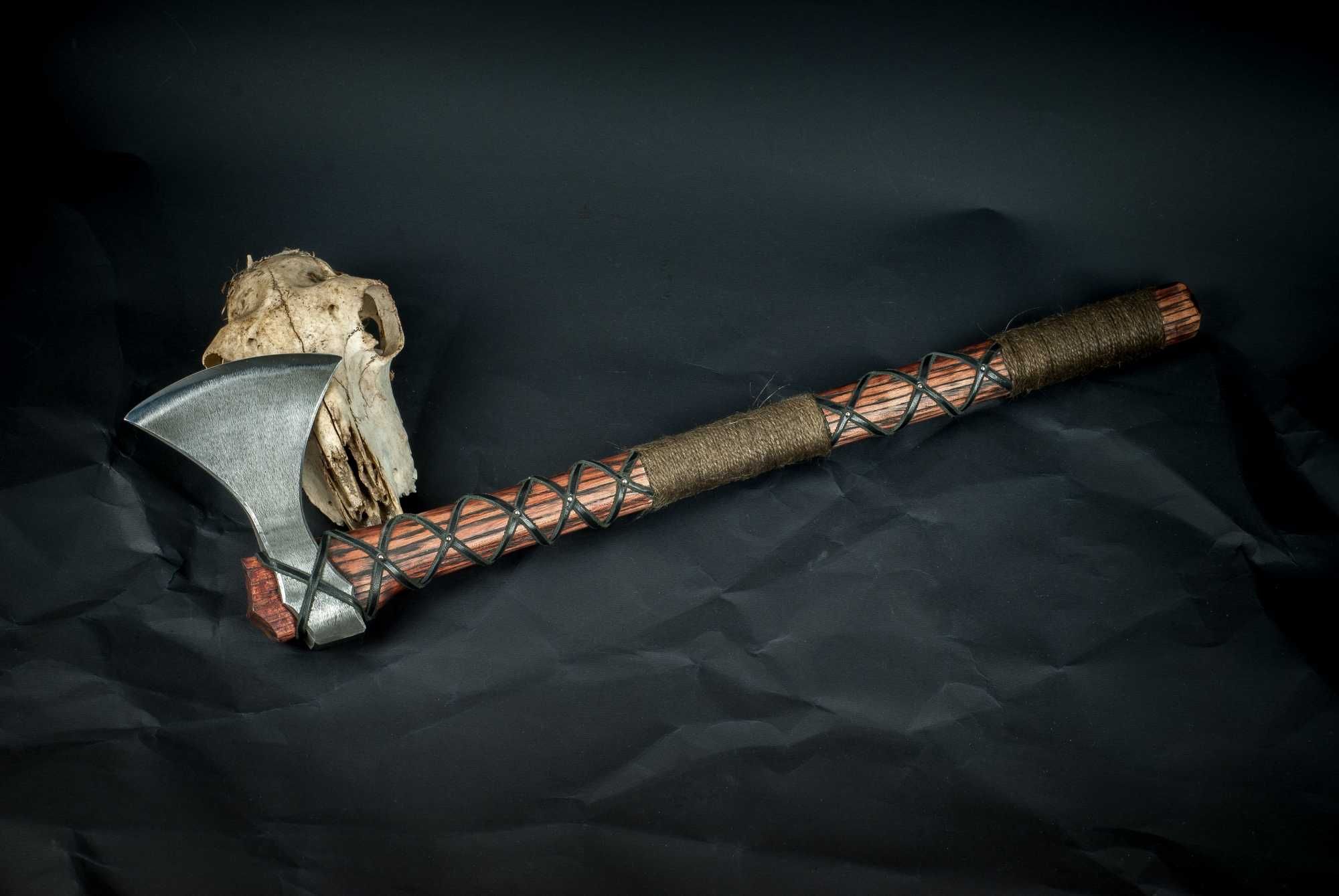 Сокира вікінгів з чохлом, топор викингов ручной работы на подарок