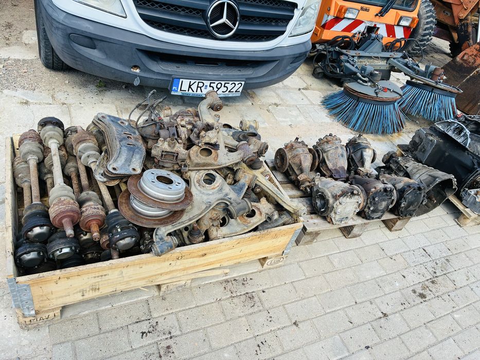 Pakiet części mercedes 190 w201 HURT
