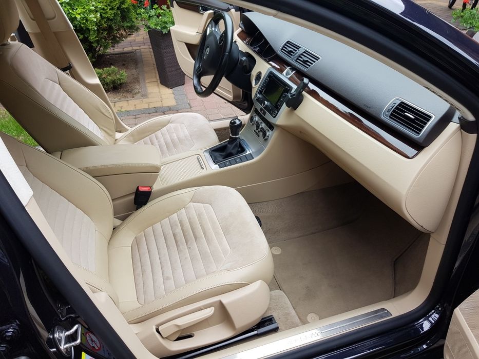 VW Passat B7 Highline 2,0 TDI
