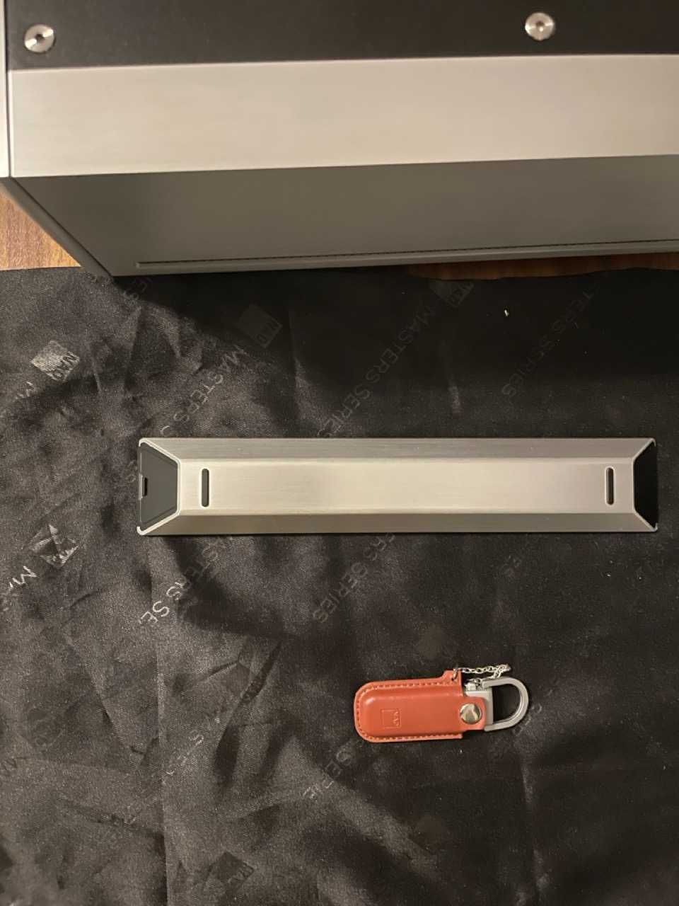 NAD M32 - All in One streamer + wzmacniacz