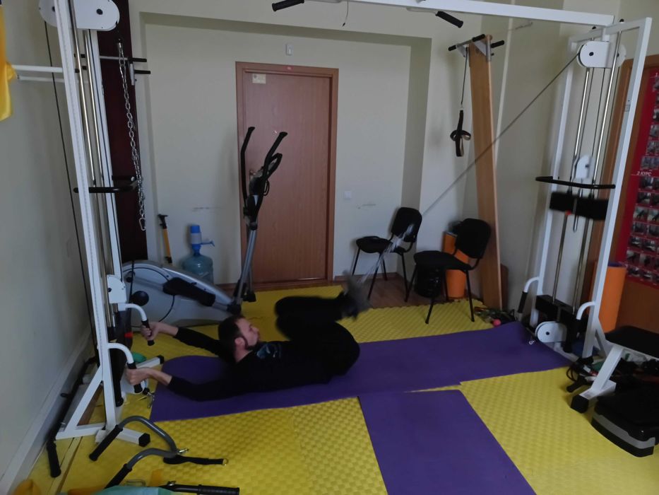 Лікування спини, попереку, суглобів  без операцій (кінезіотерапія)